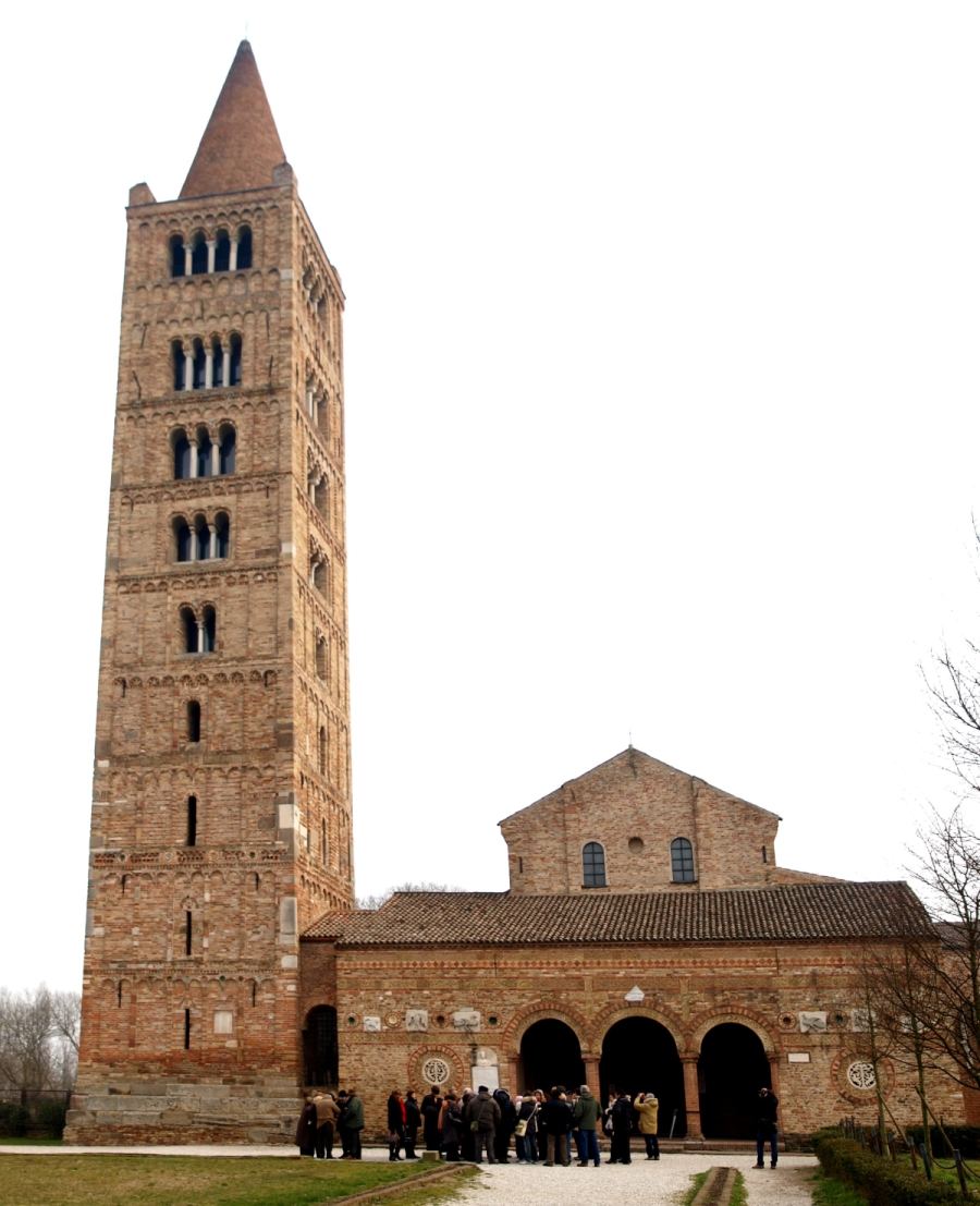 Abbey of Pomposa and Pomposa Museum