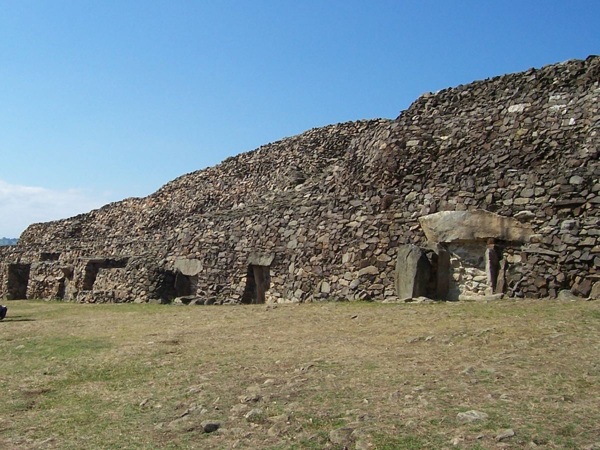 Barnenez Cairn