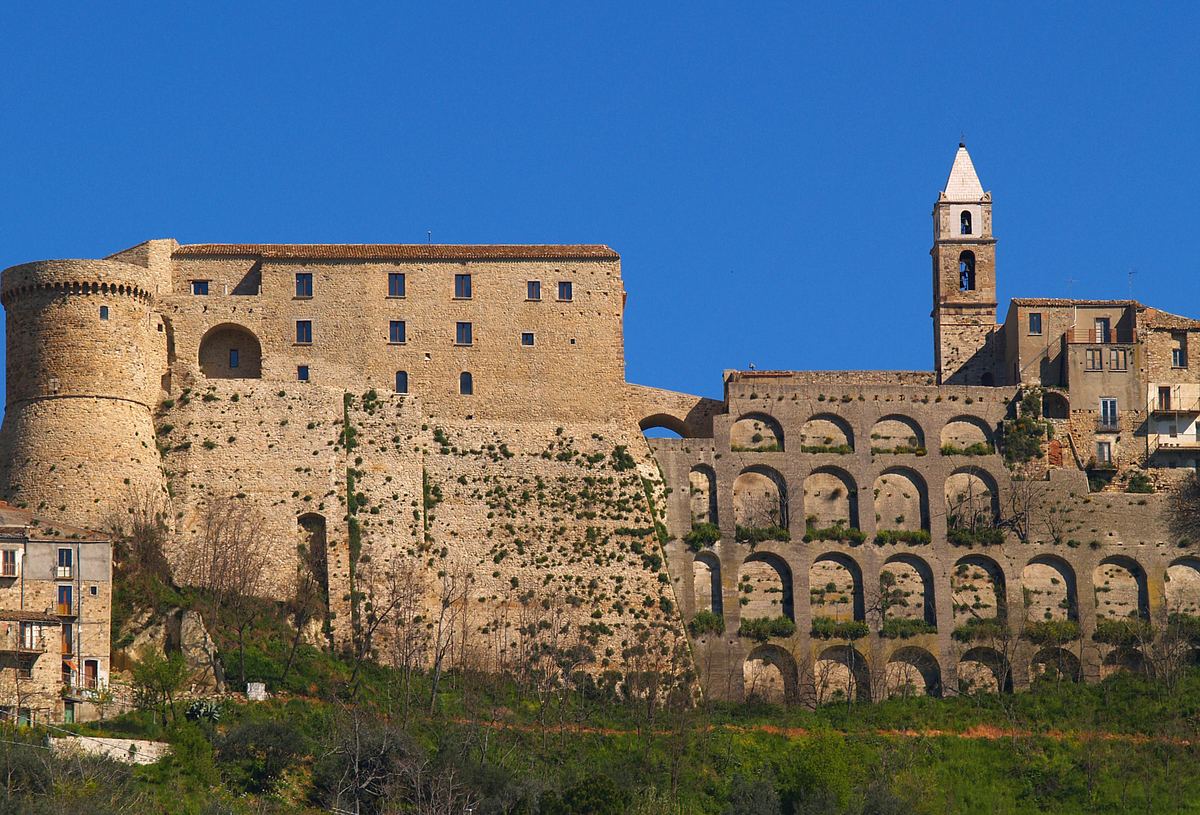 Civitacampomarano Castle