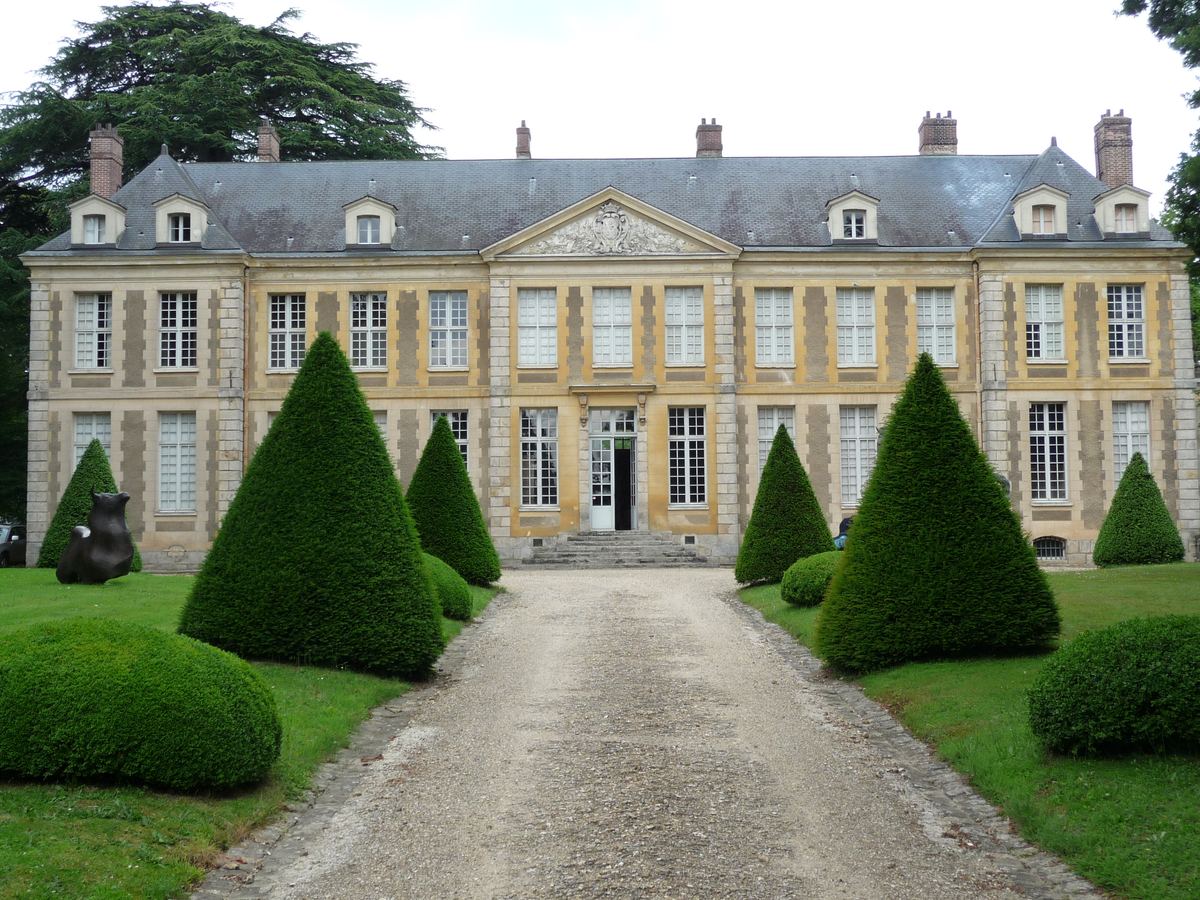 Collections of the Coubertin Foundation