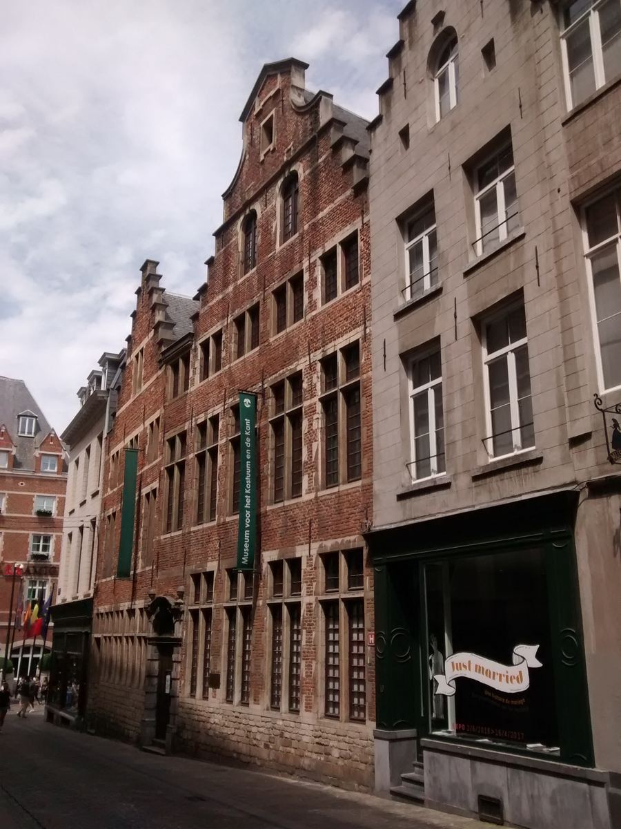 Fashion and Lace Museum