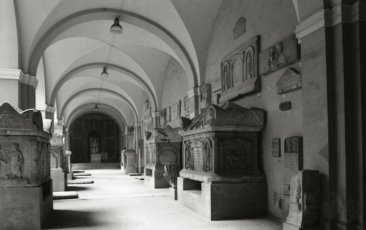 Estense Galleries - Estense Lapidary Museum