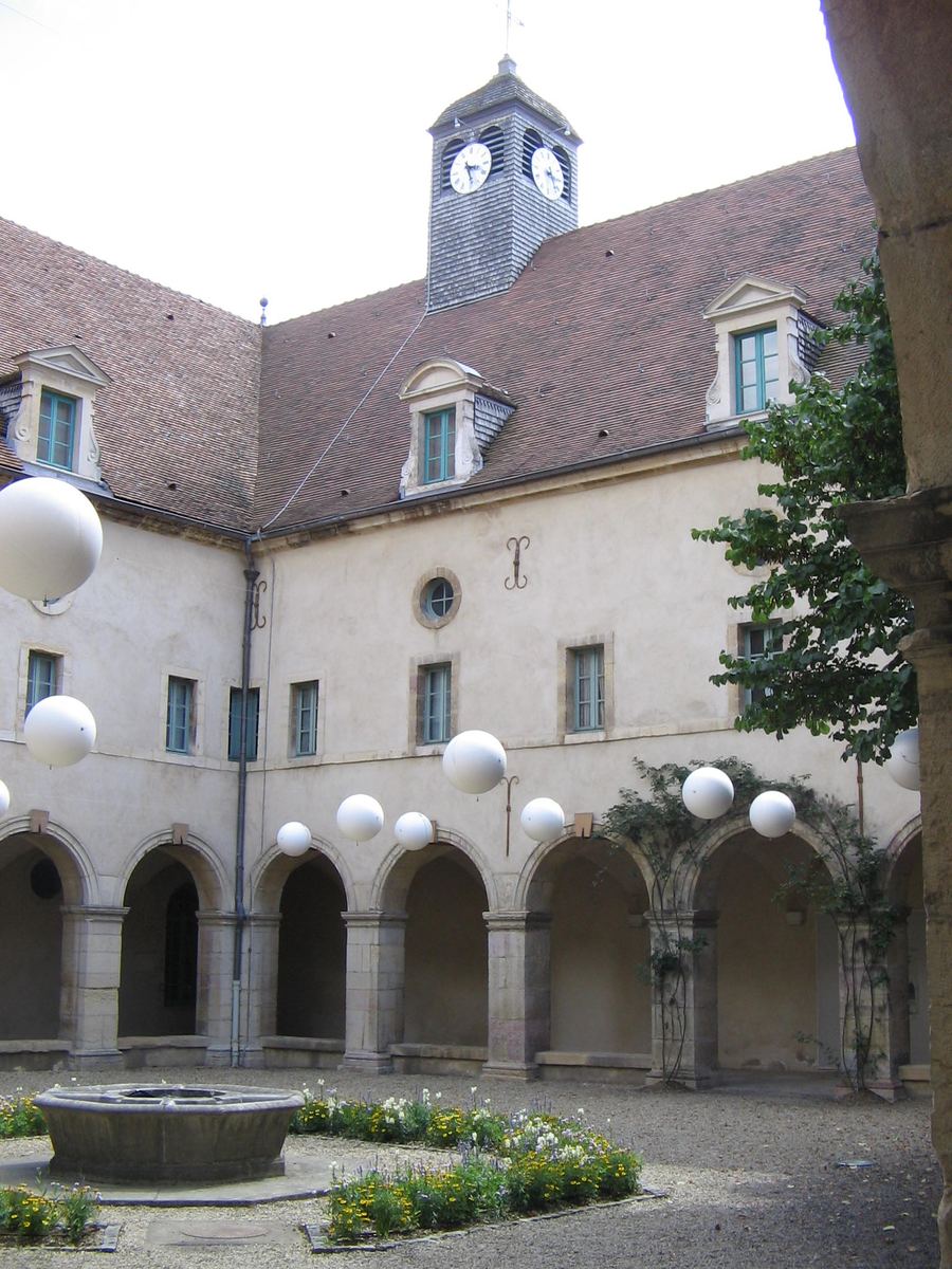 Perrin de Puycousin Museum of Burgundian Life