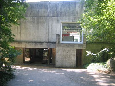 Île-de-France Museum of Prehistory