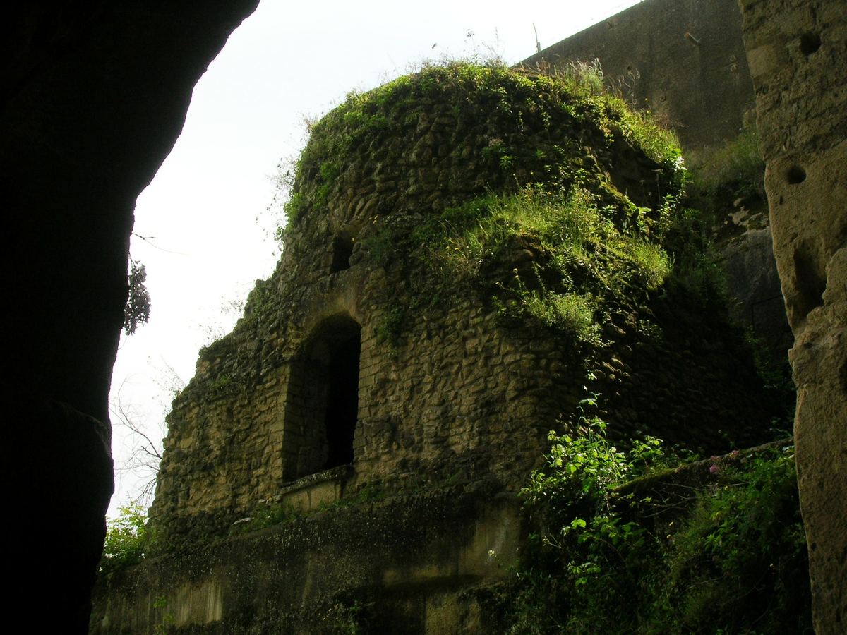 Park of the Tombs of Virgil and Leopardi
