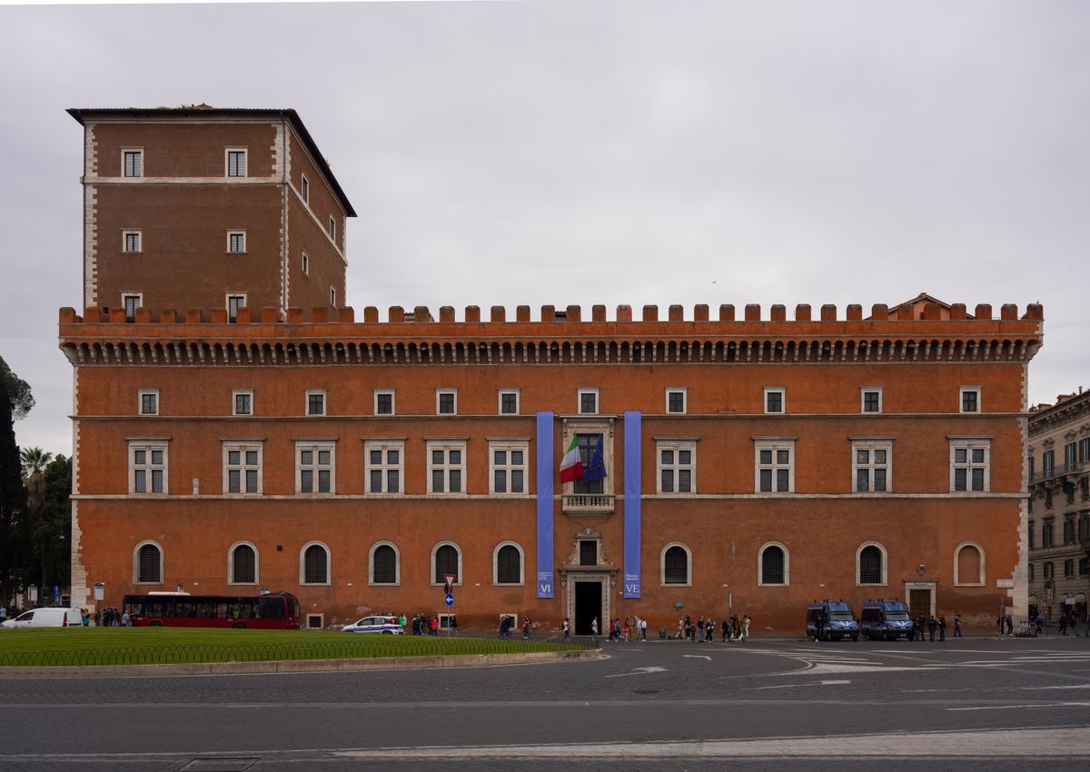 Vittoriano and Palazzo Venezia - National Museum of Palazzo Venezia